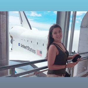 Meet your Posher, Alejandra